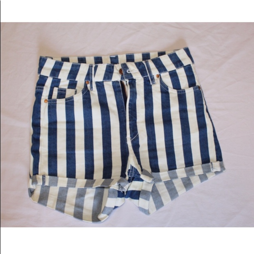 Blue and white striped denim shorts high waisted
